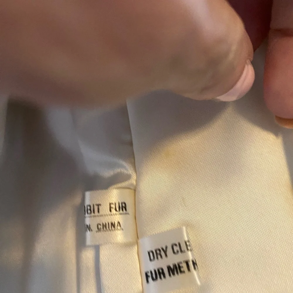 Beautiful Real Rabbit Fur - Picture 6 of 7